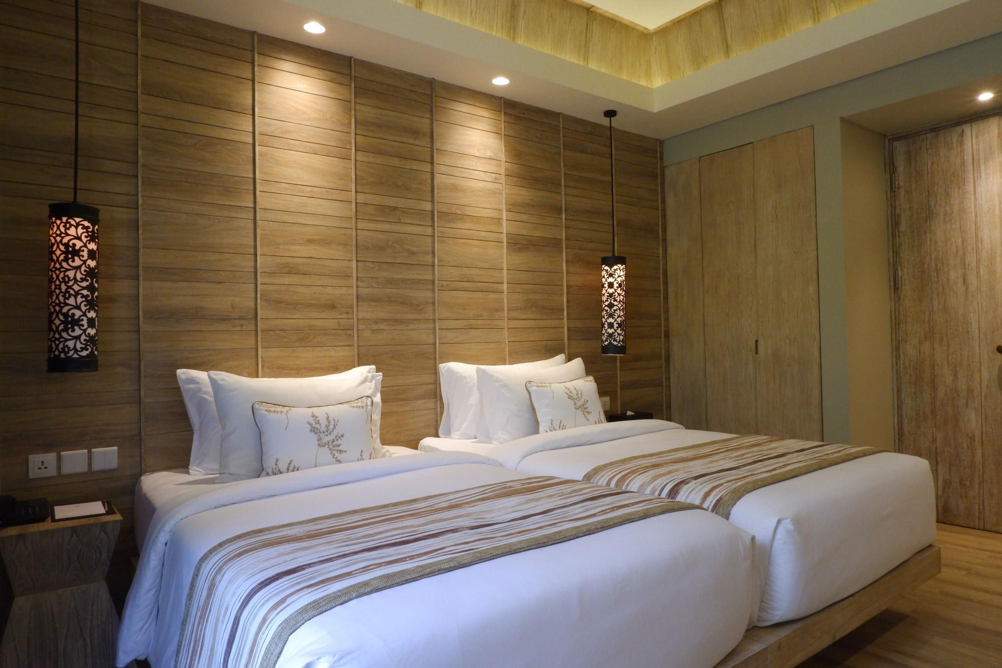 Hotel Cross Bali Breakers Jimbaran Exterior foto